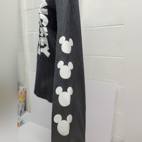 Disney Mickey Mouse Half Face Spell Out Long Sleeve Logo Unisex Small T-Shirt - Picture 3 of 7